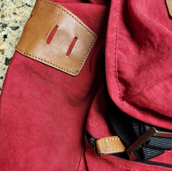 Jeep Red Rucksack Backpack - Picture 5 of 12